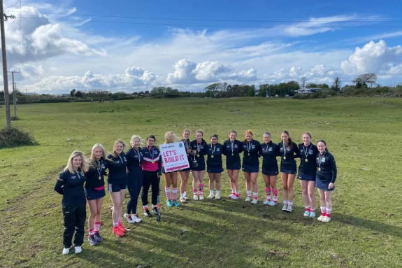 Team fundraising at the pitch